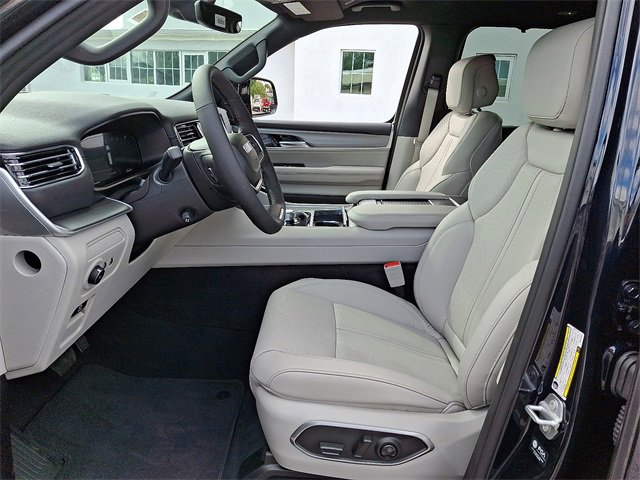 New 2025 Jeep Wagoneer Series III image 12