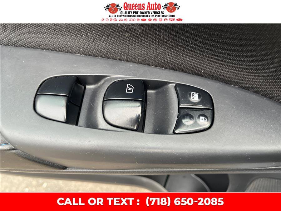 Used 2019 Nissan Sentra SR image 40