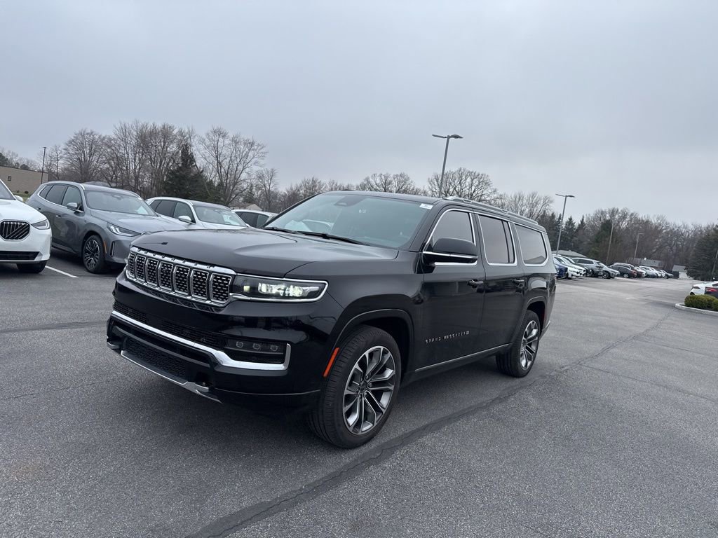 Used 2023 Jeep Grand Wagoneer L Series III w/ Rear Seat Video Group 1 image 3