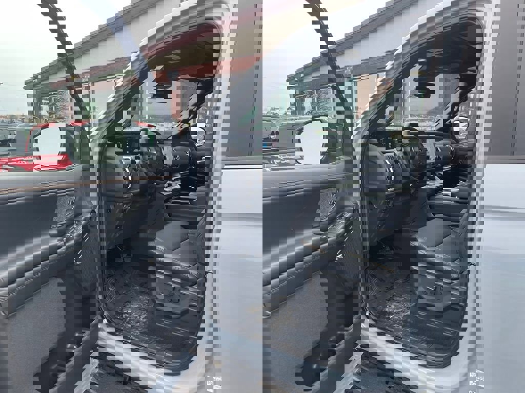 New 2026 Ford Expedition Tremor image 13