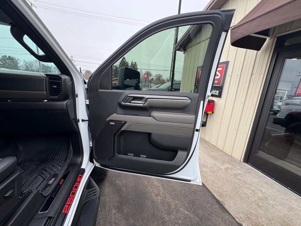 Used 2024 Chevrolet Silverado 2500 ZR2 w/ ZR2 Bison Edition image 51