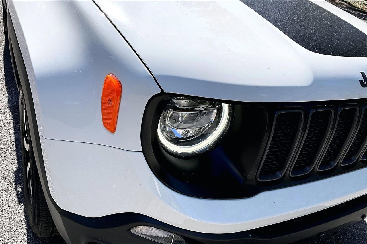 Used 2020 Jeep Renegade Trailhawk w/ Premium Leather Group image 29