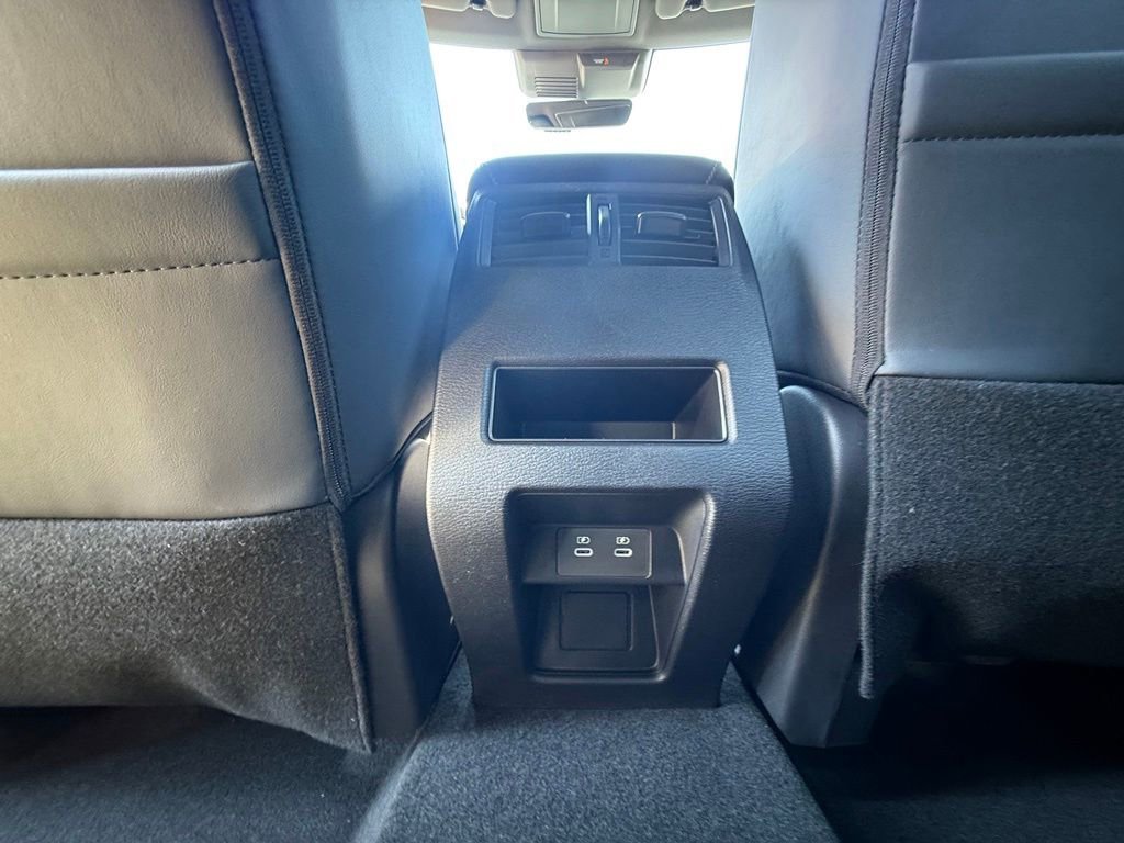 New 2026 Mitsubishi Outlander AWD image 37