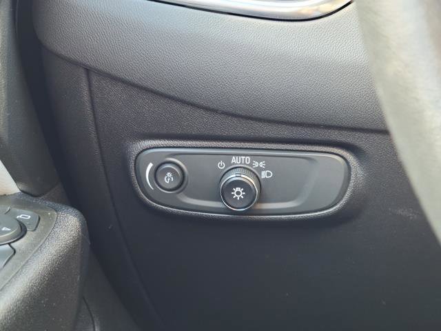 Used 2024 Chevrolet Equinox LS w/ LS Convenience Package AWD/4WD image 15