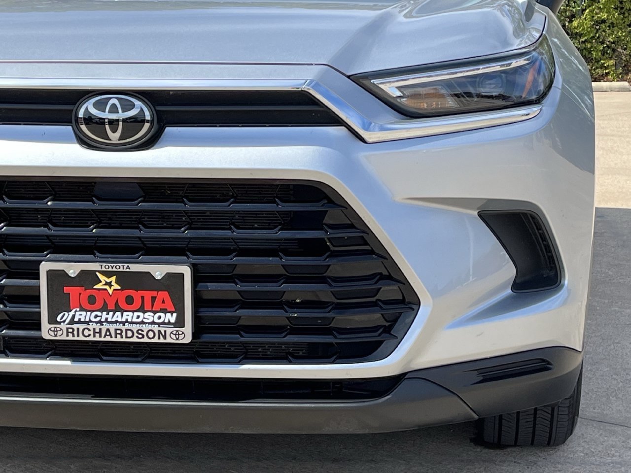 Used 2026 Toyota Grand Highlander FWD image 8