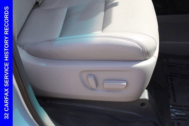 Used 2015 Toyota Sienna XLE FWD image 20