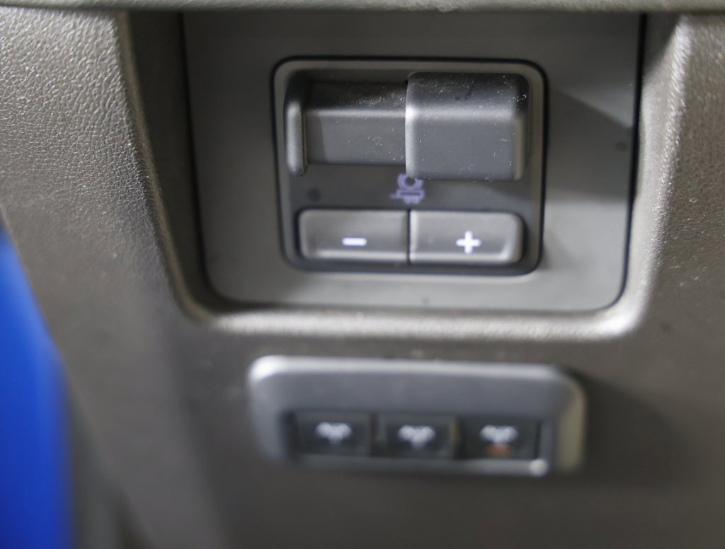 Used 2023 GMC Canyon AT4X w/ Edition 1 image 29