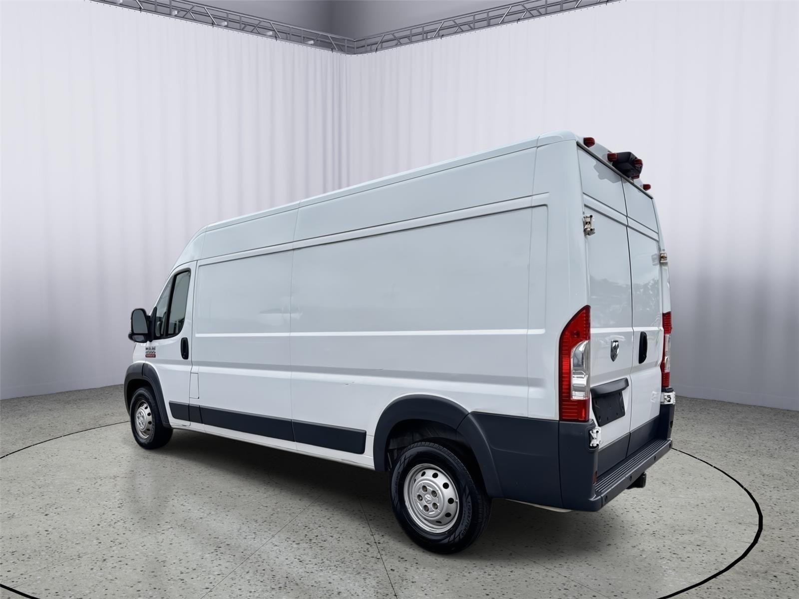 Used 2016 RAM ProMaster 2500 w/ Mopar Trailer Tow Group FWD image 10