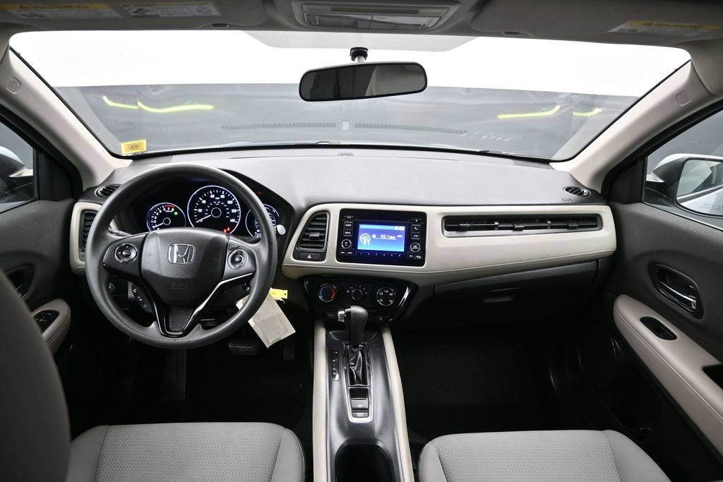 Used 2022 Honda HR-V LX image 10