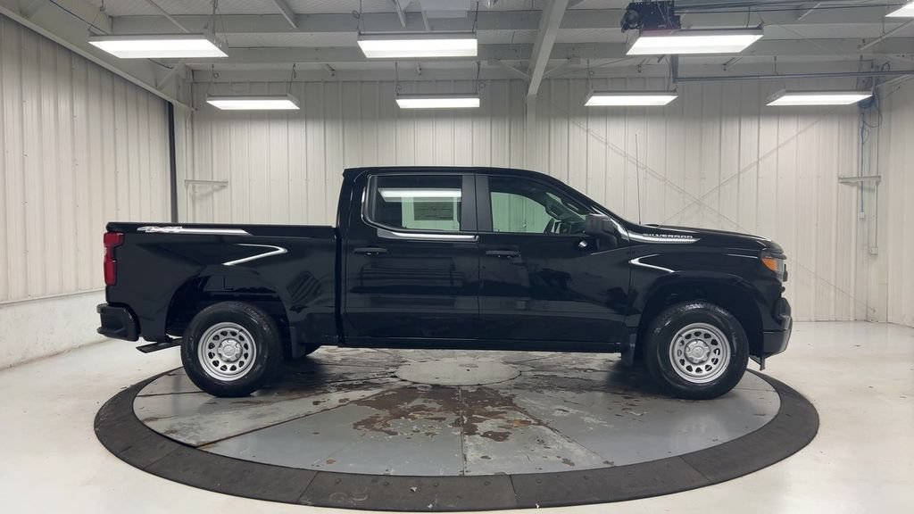 New 2026 Chevrolet Silverado 1500 W/T w/ Trailering Package AWD/4WD image 9
