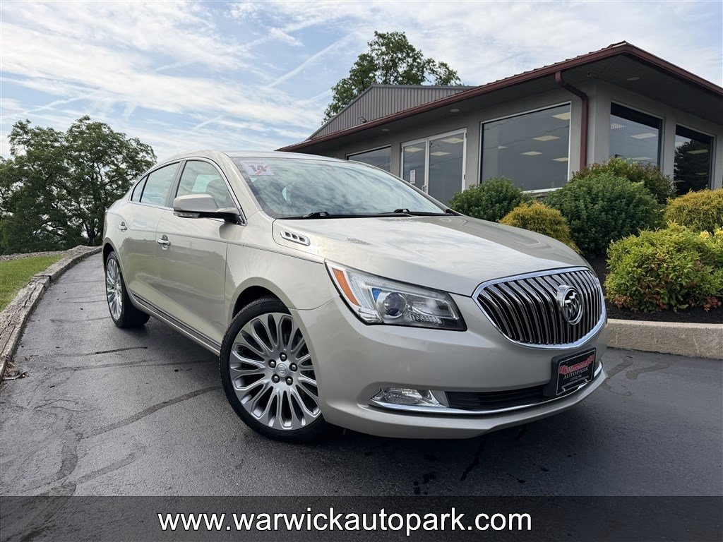 Used 2014 Buick LaCrosse Premium FWD image 1