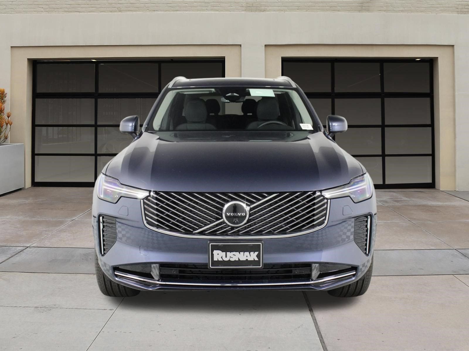 New 2026 Volvo XC90 B6 Plus AWD/4WD image 2