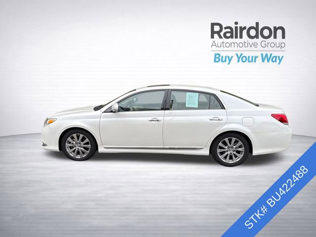 Used 2011 Toyota Avalon Limited FWD image 4