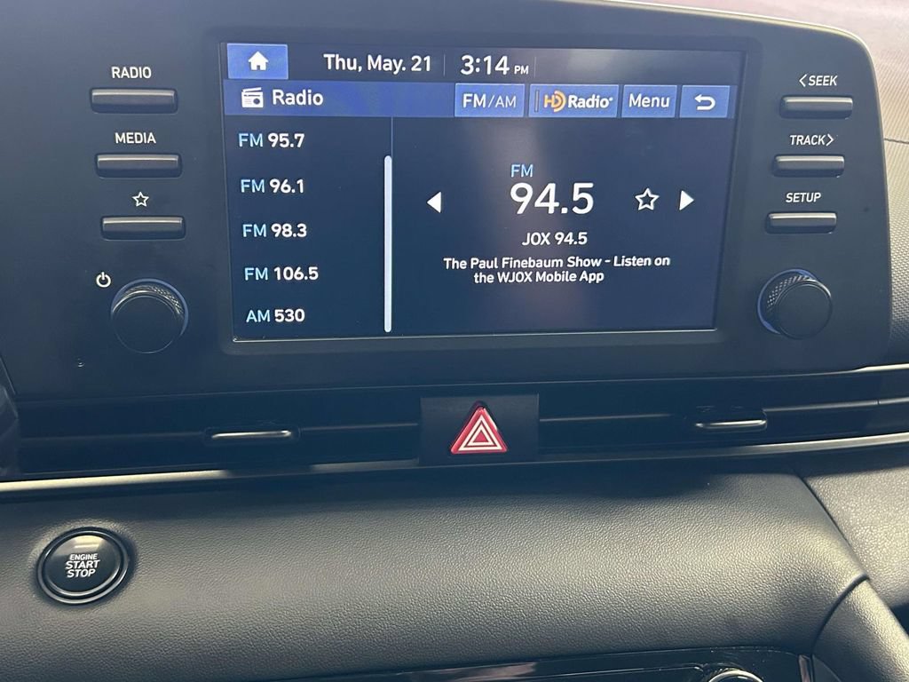 Used 2025 Hyundai Elantra Sport FWD image 22