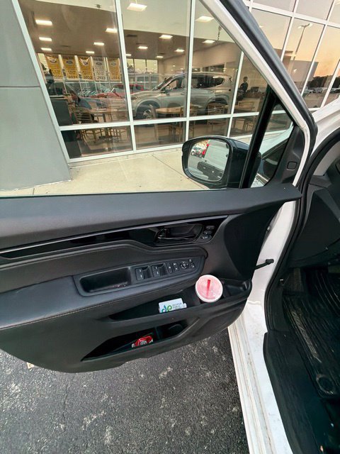 Used 2024 Honda Odyssey Elite image 9