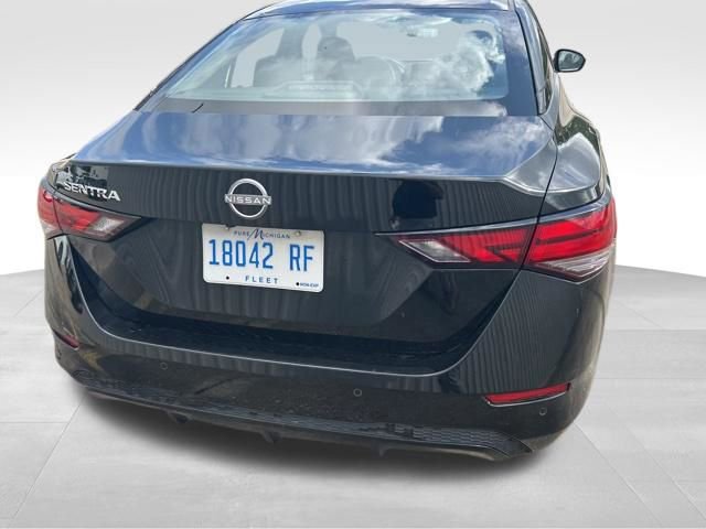 Used 2025 Nissan Sentra S image 8