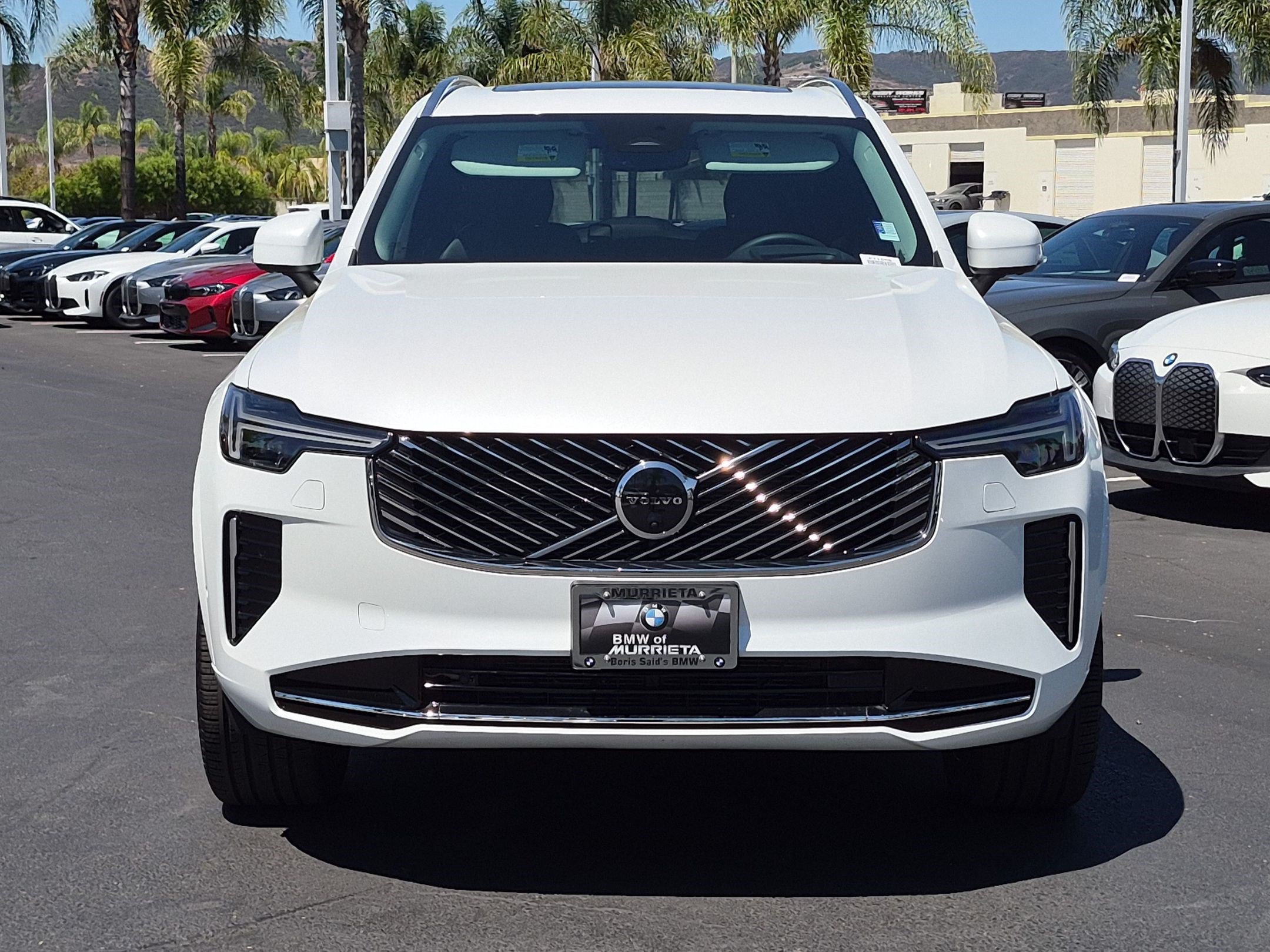Used 2025 Volvo XC90 B5 Ultra AWD/4WD image 3