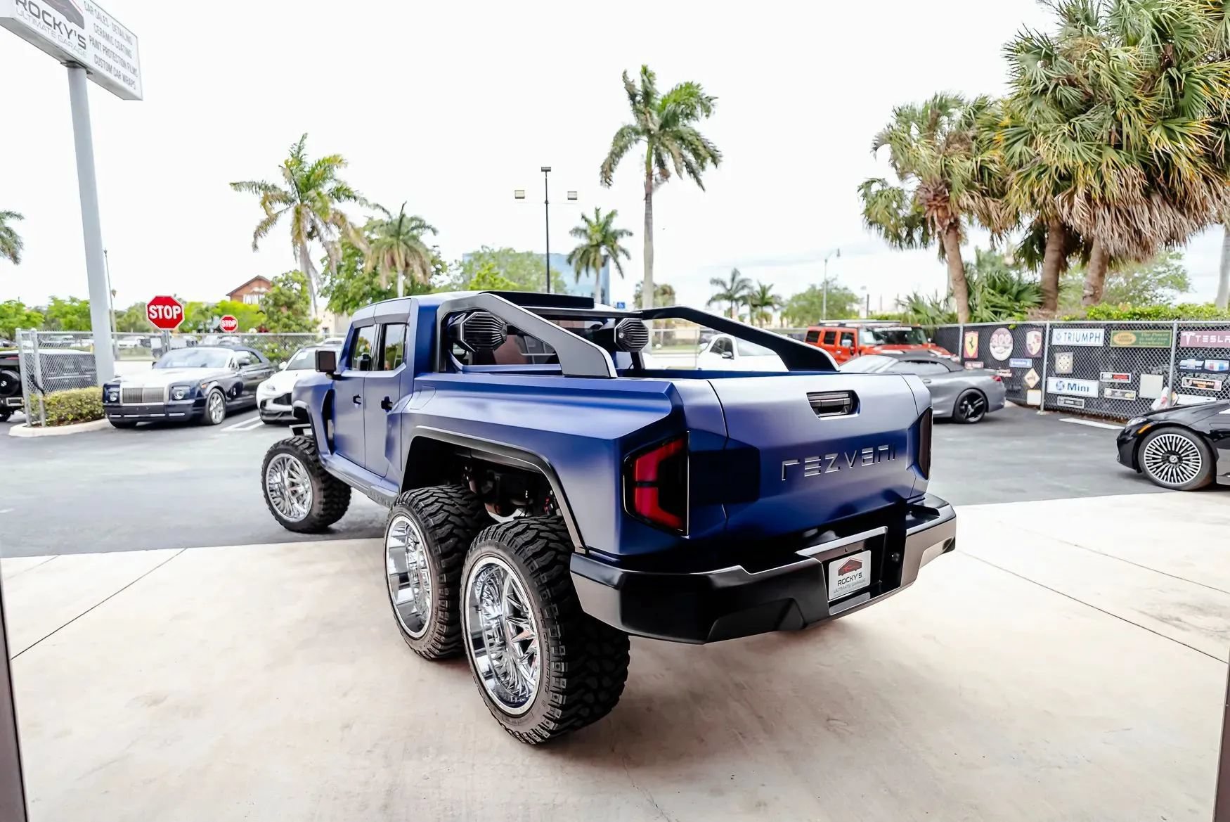 Used 2021 Jeep Gladiator Sport AWD/4WD image 10