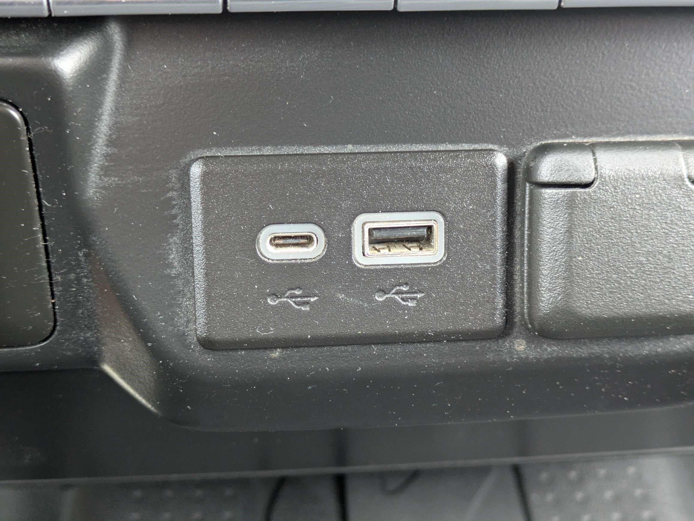 Used 2021 Chevrolet Silverado 1500 Custom RWD image 16