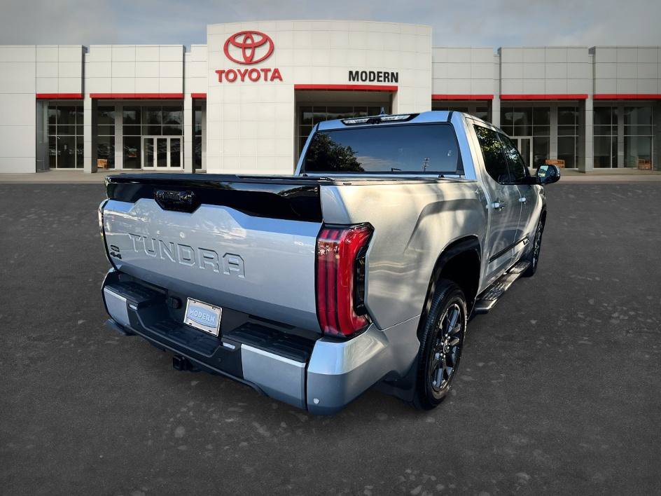 Used 2023 Toyota Tundra Platinum AWD/4WD image 5