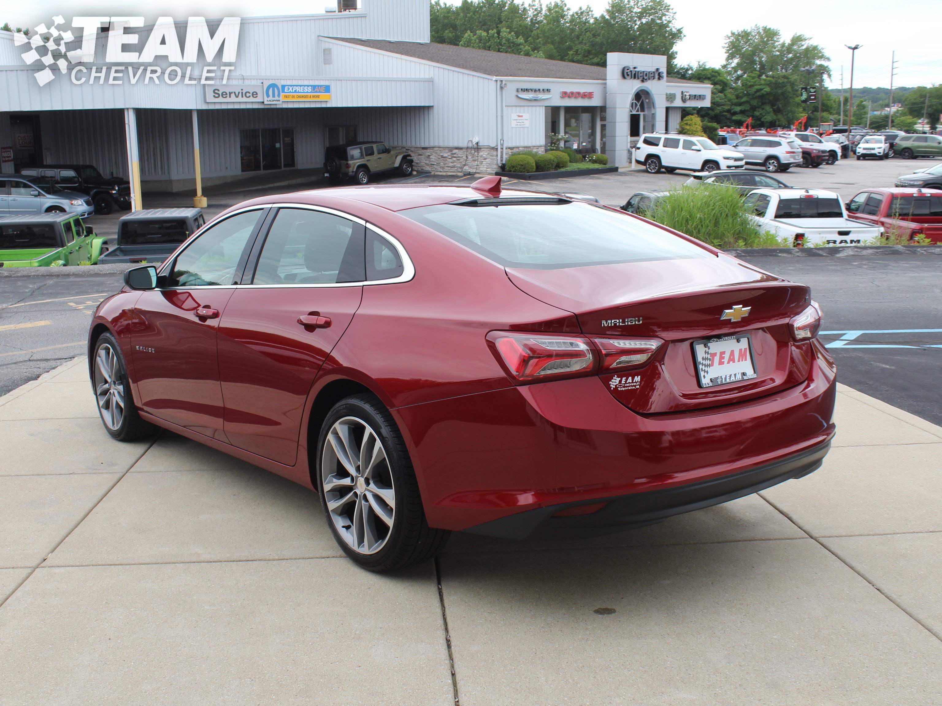 Used 2023 Chevrolet Malibu LT FWD image 6