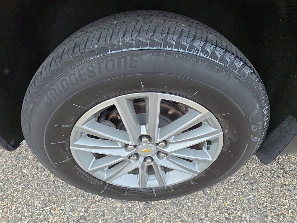 Certified 2023 Chevrolet Traverse LT AWD/4WD image 37