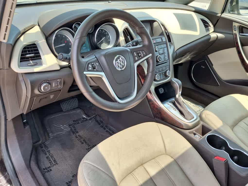 Used 2016 Buick Verano Leather w/ Experience Buick Package FWD image 11