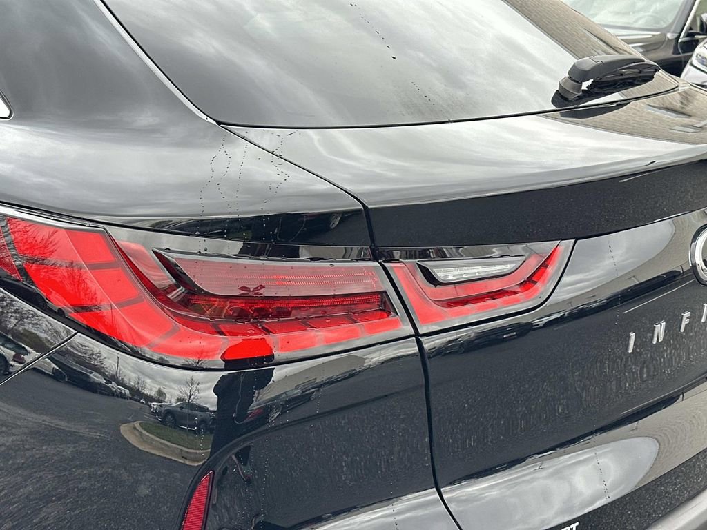 Certified 2025 INFINITI QX55 Essential image 10