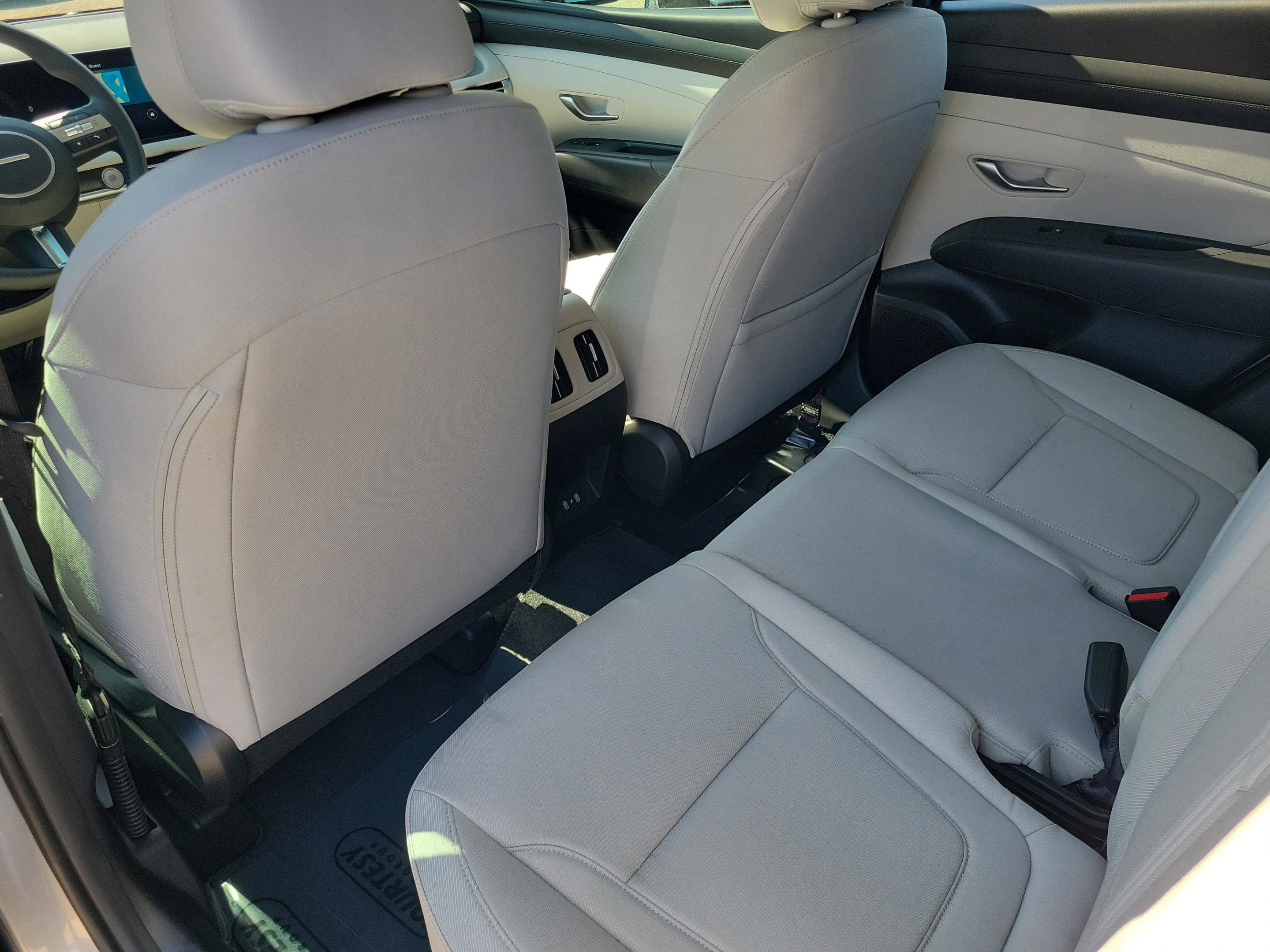 New 2026 Hyundai Tucson SEL image 13