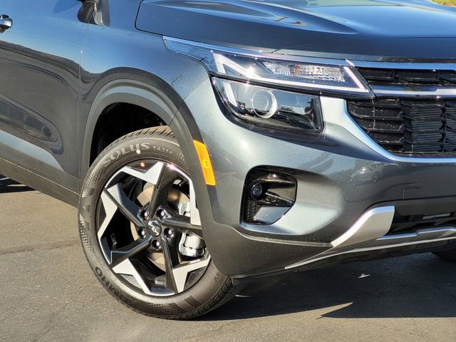 New 2026 Kia Seltos S FWD image 3