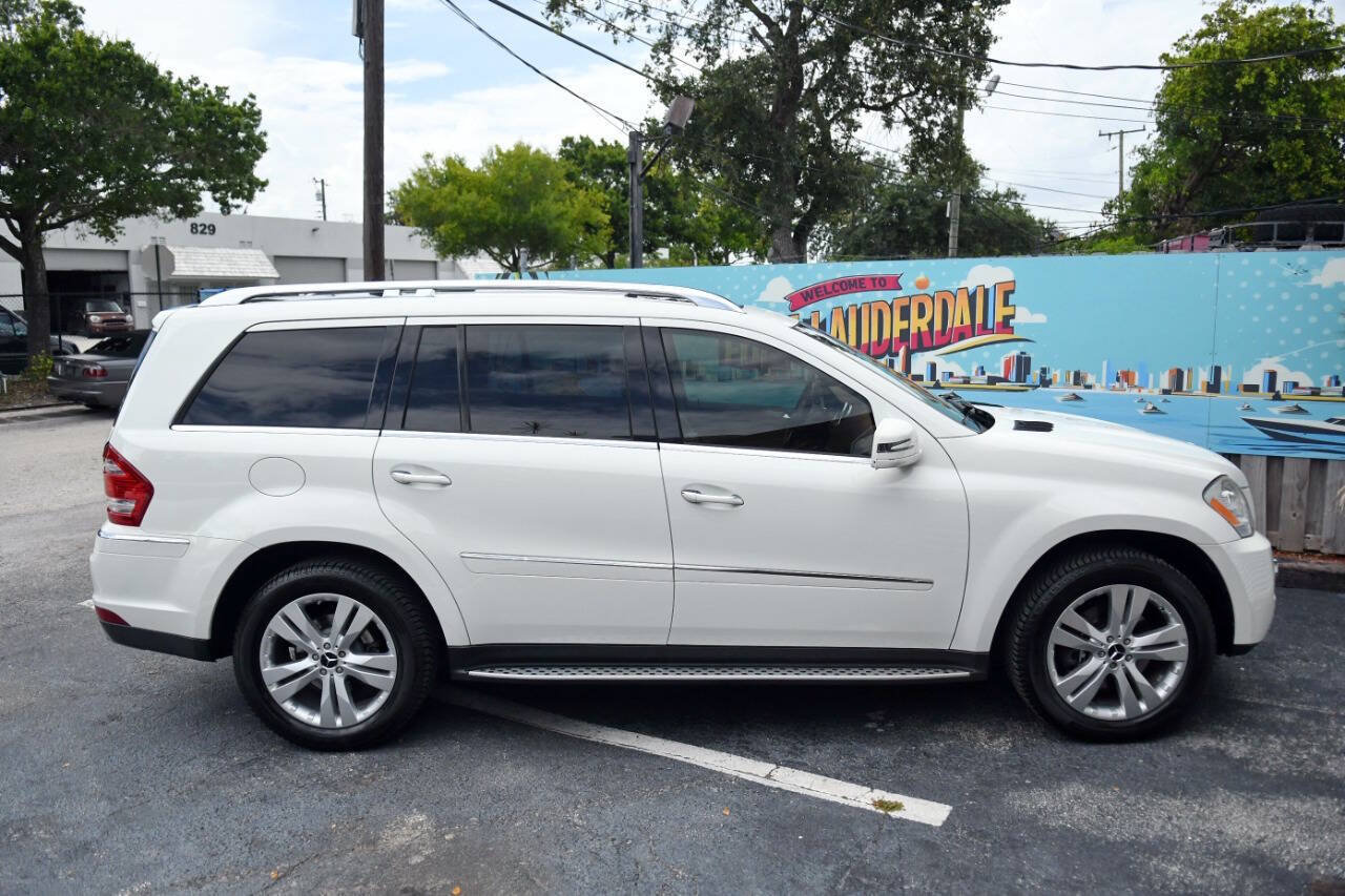 Used 2011 Mercedes-Benz GL 450 4MATIC image 32