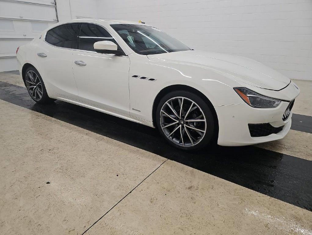 Used 2019 Maserati Ghibli S GranLusso AWD/4WD image 3