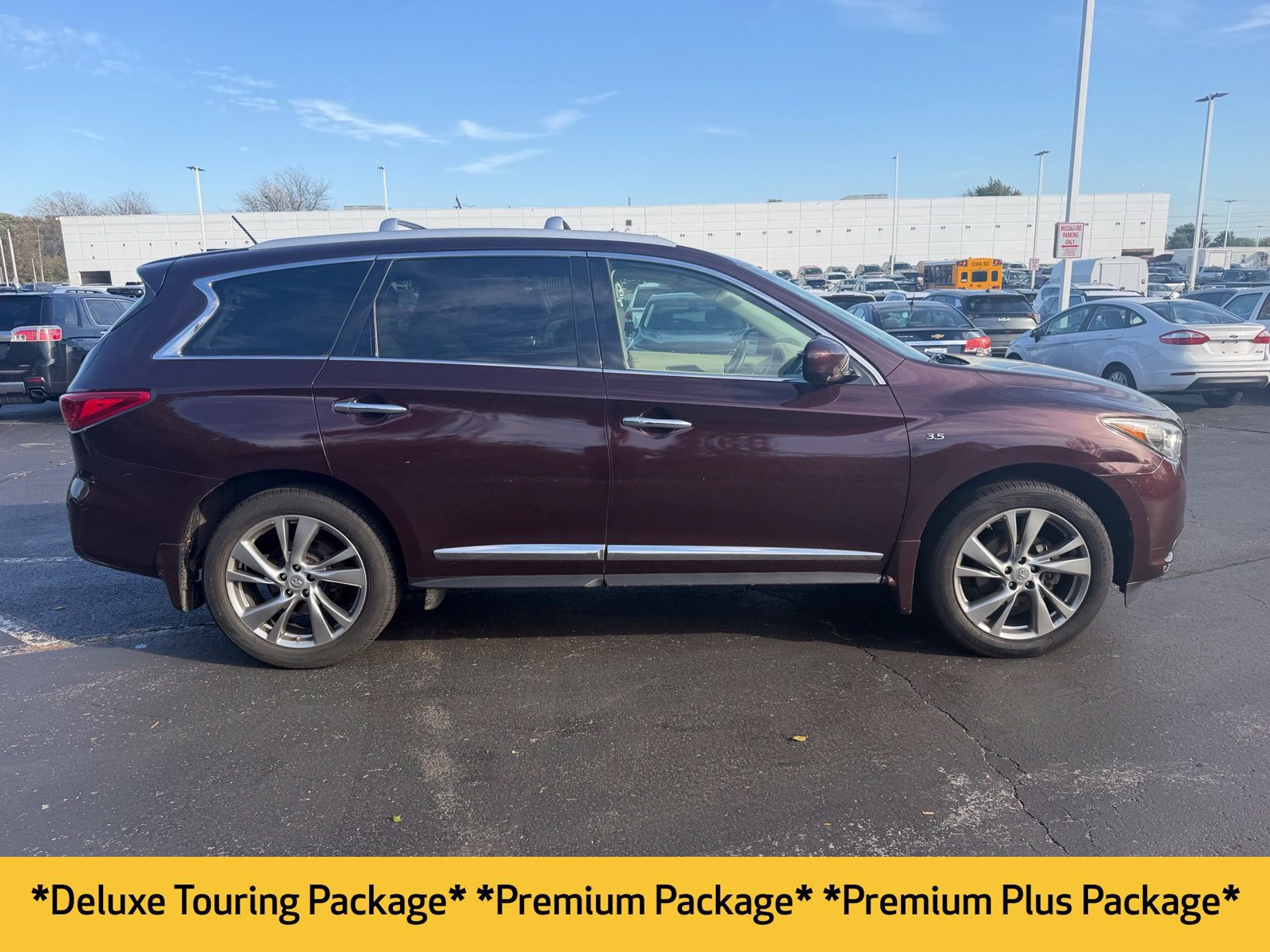 Used 2015 INFINITI QX60 Luxe w/ Deluxe Touring Package AWD/4WD image 5
