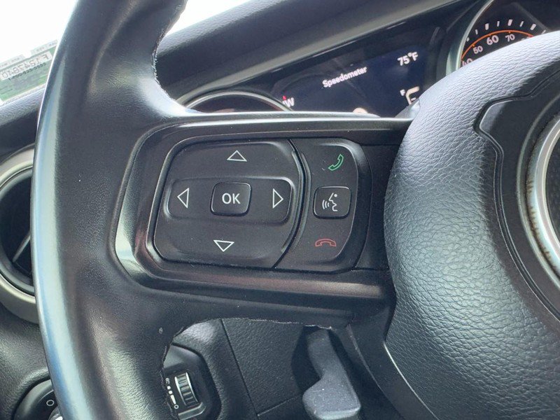 Used 2018 Jeep Wrangler Unlimited Sport S AWD/4WD image 16