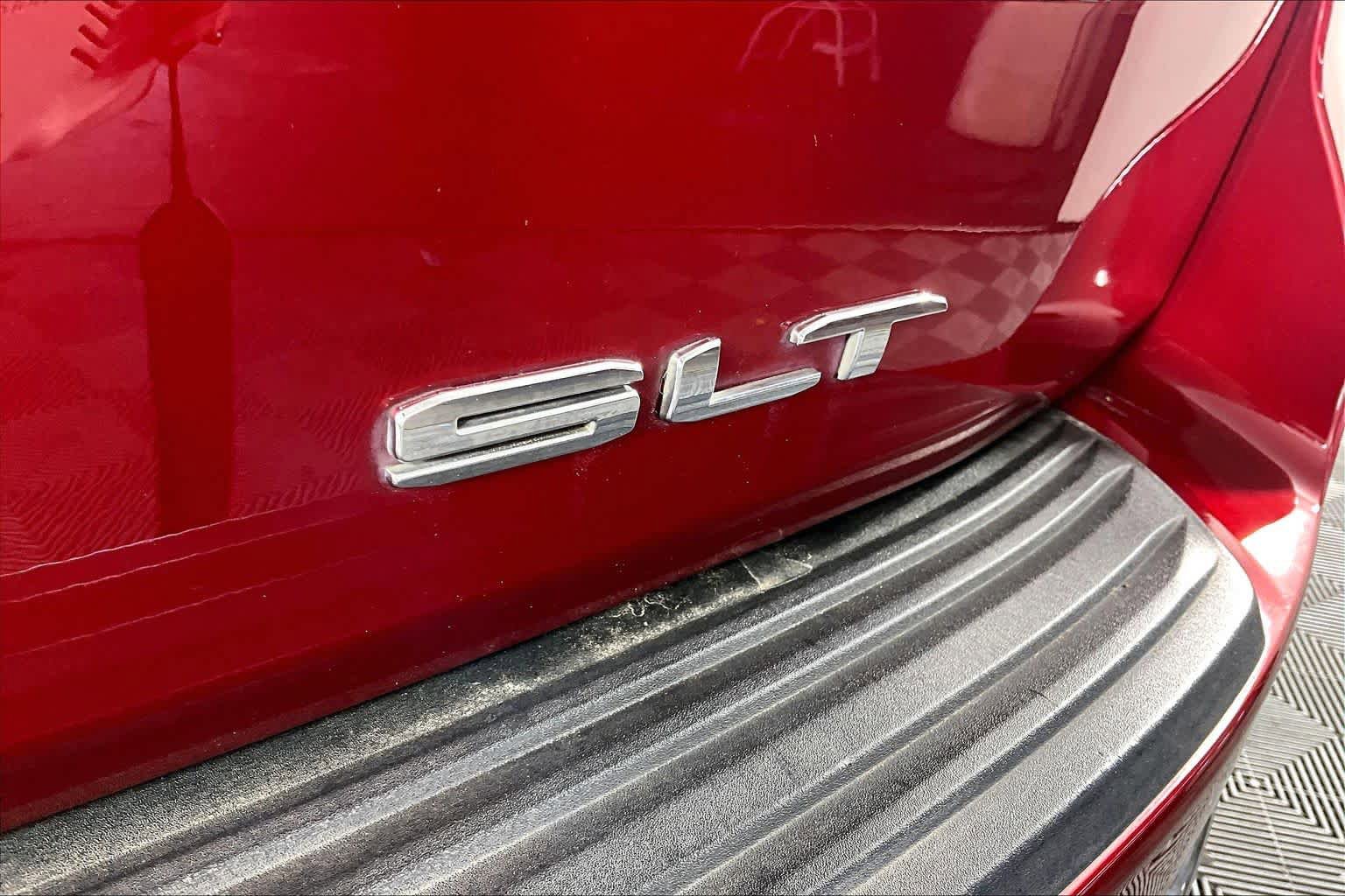 Used 2022 GMC Yukon SLT w/ SLT Premium Package RWD image 10
