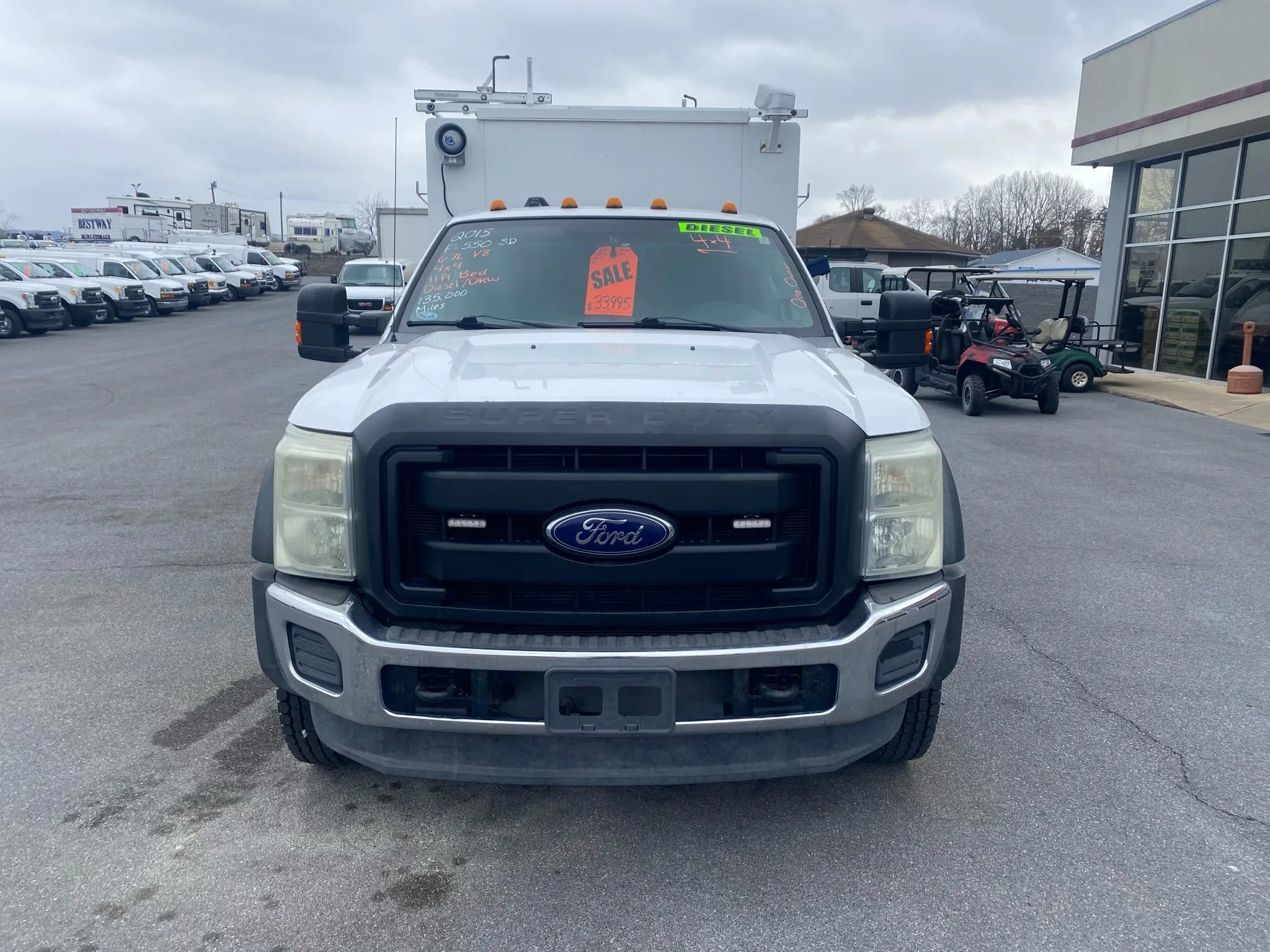 Used 2015 Ford F550 4x4 Regular Cab Super Duty image 2