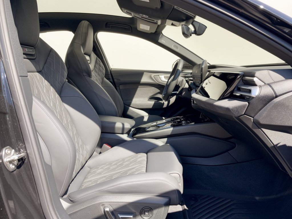 Certified 2025 Audi S5 Premium Plus AWD/4WD image 30