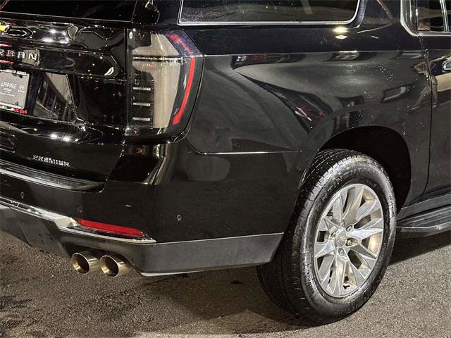 Used 2025 Chevrolet Suburban Premier image 10
