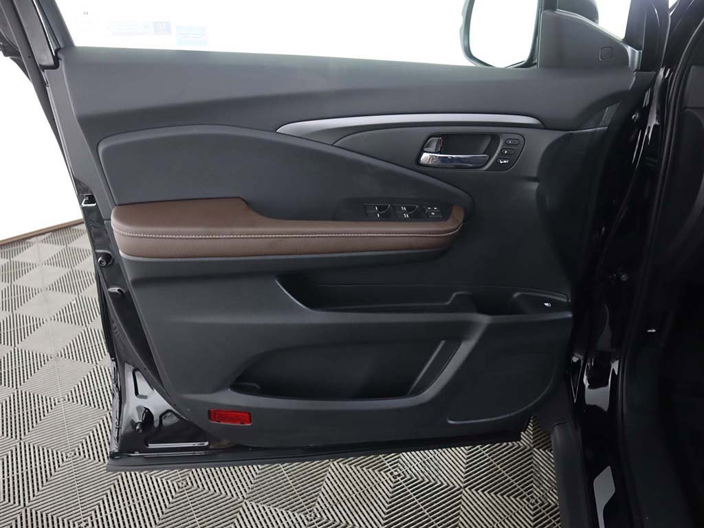 New 2025 Honda Ridgeline RTL image 24