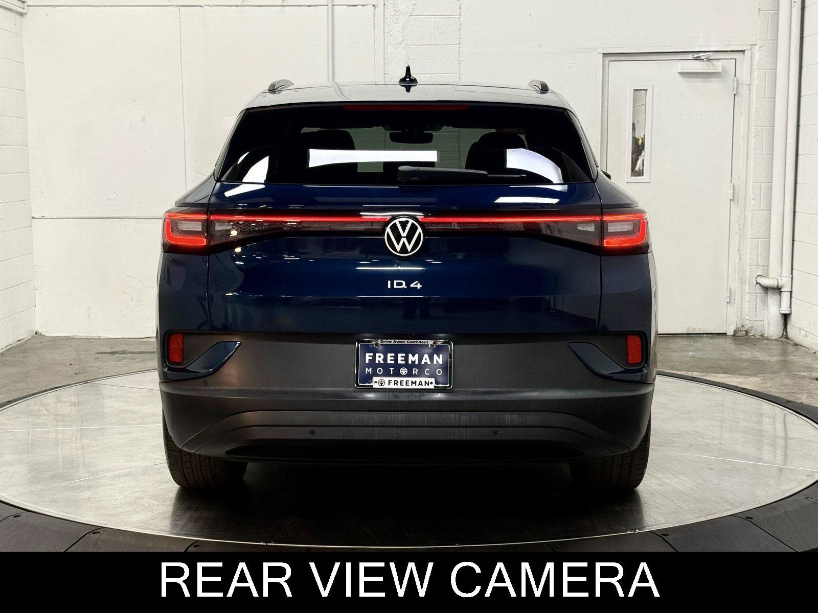 Used 2023 Volkswagen ID.4 2WD image 7
