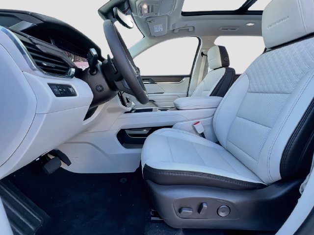 New 2027 GMC Acadia Denali FWD image 15