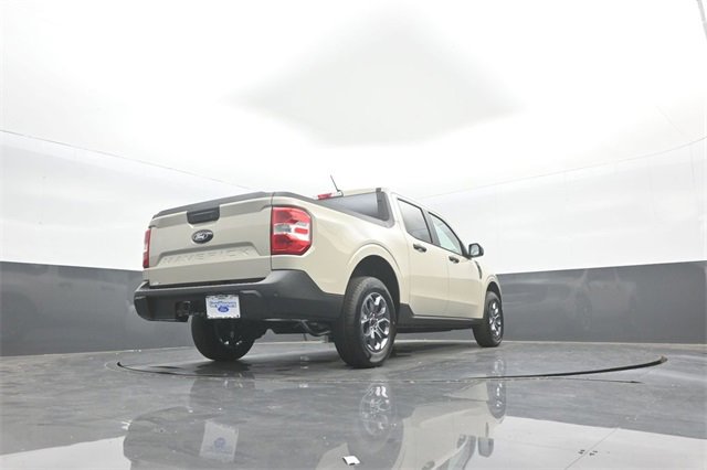 New 2025 Ford Maverick XLT image 35