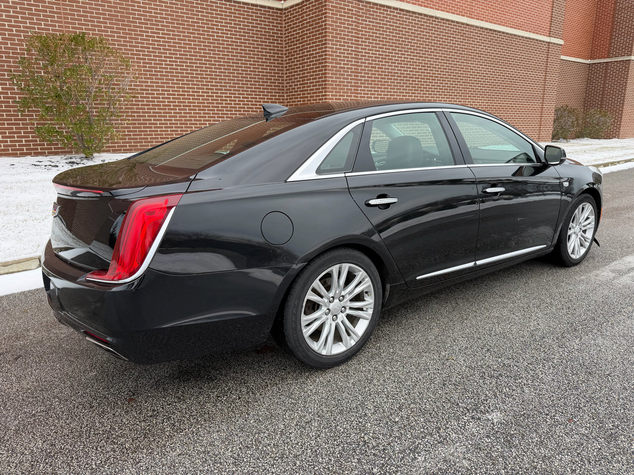 Used 2018 Cadillac XTS Luxury image 11