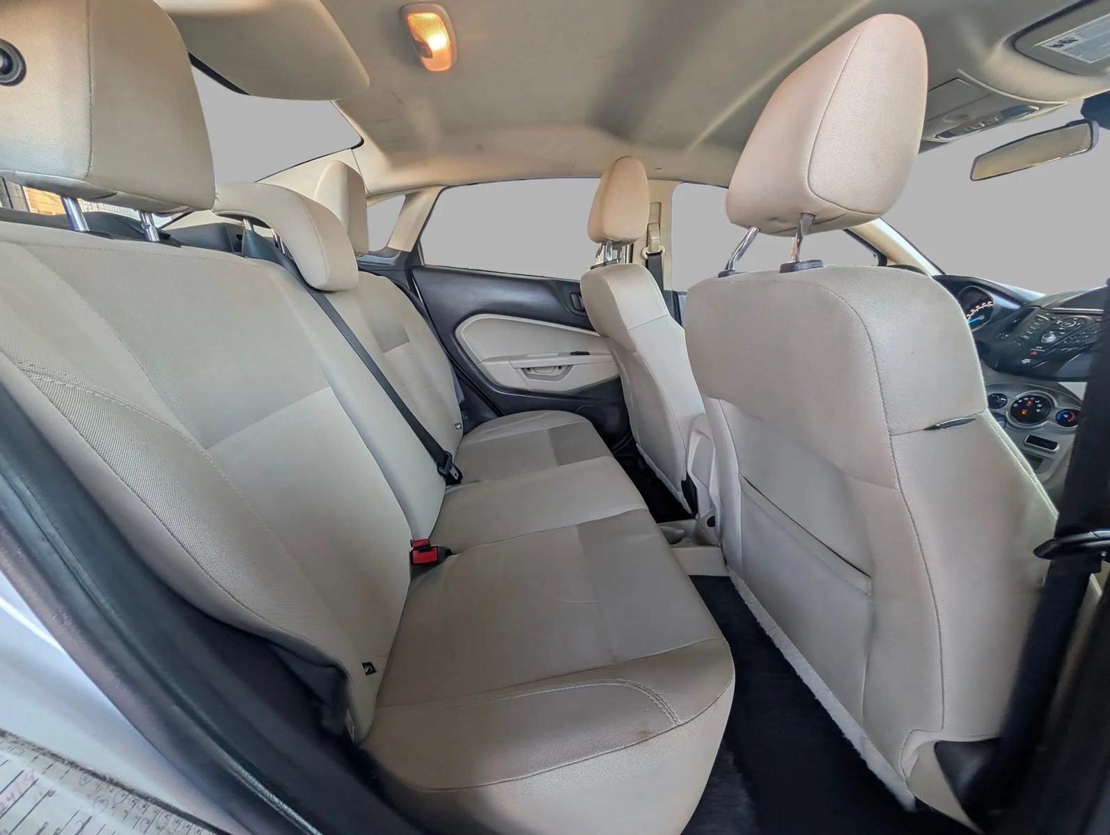 Used 2019 Ford Fiesta SE FWD image 26