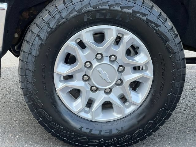 Used 2020 Chevrolet Silverado 2500 LT w/ All Star Edition AWD/4WD image 8