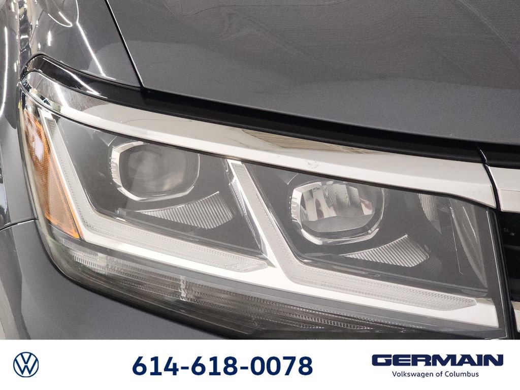 Used 2022 Volkswagen Atlas Cross Sport SEL Premium R-Line image 15