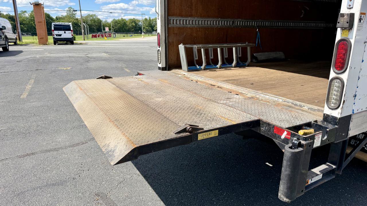 Used 2019 Ford E-350 and Econoline 350 Super Duty w/ Power Windows & Locks Group RWD image 15
