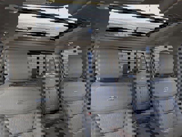 New 2026 Ford F350 4x4 Crew Cab DRW Super Duty image 88