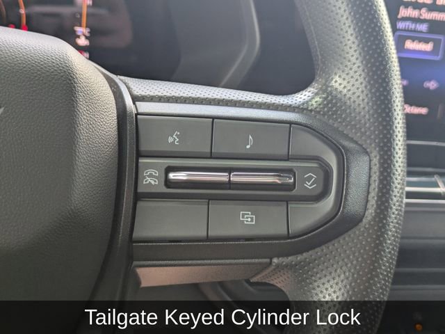 Used 2023 Chevrolet Colorado Trail Boss w/ Technology Package image 28