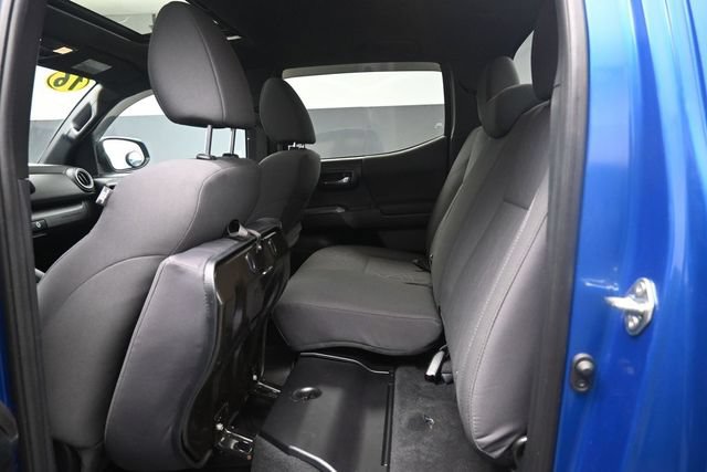 Used 2016 Toyota Tacoma TRD Sport w/ Premium & Technology Package RWD image 22